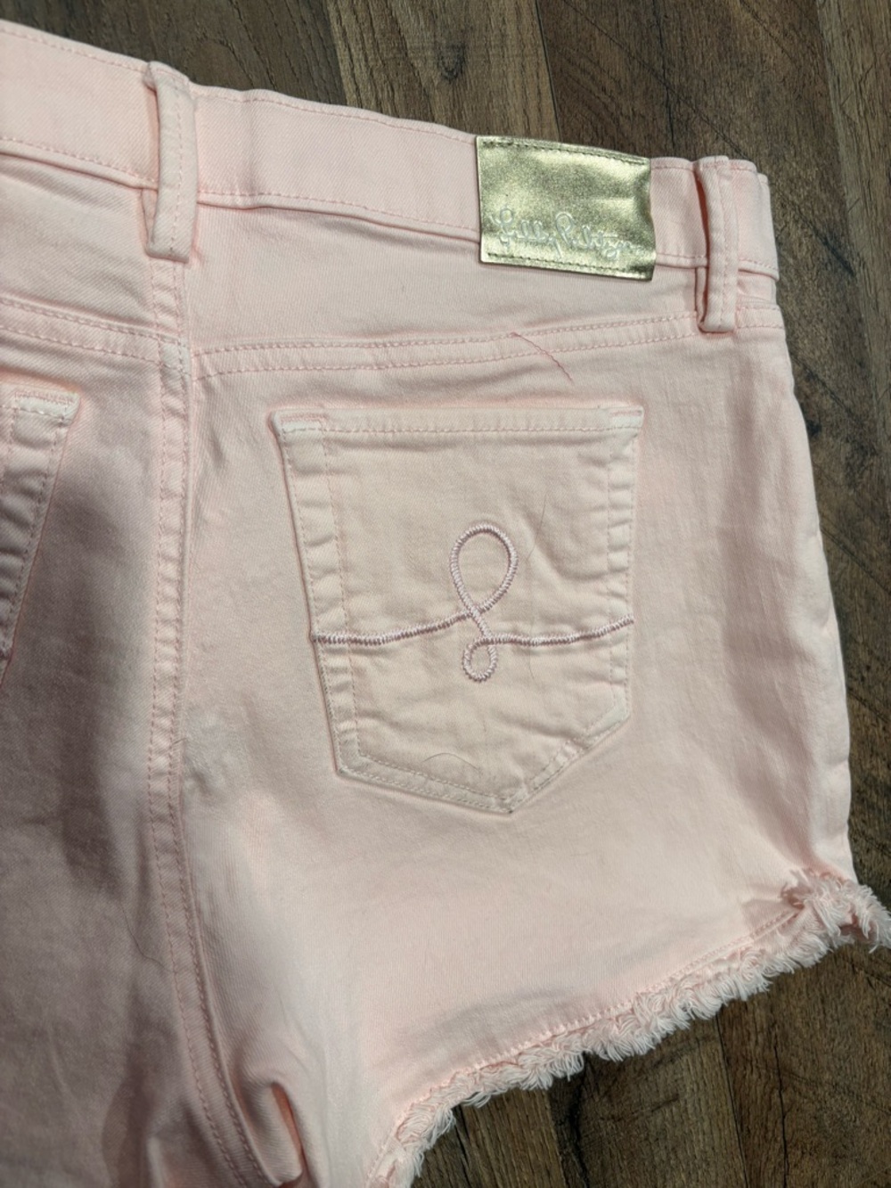 Lilly Pulitzer South Ocean Pink High Rise Frayed Hem Denim Shorts size 6 - Picture 7 of 9